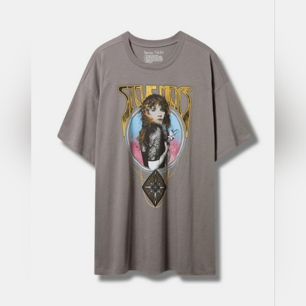 Stevie Nicks Oversized Eye-Catching Graphic Short Sleeve Tee